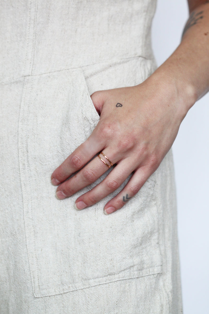 Double hammered ring // Yellow gold