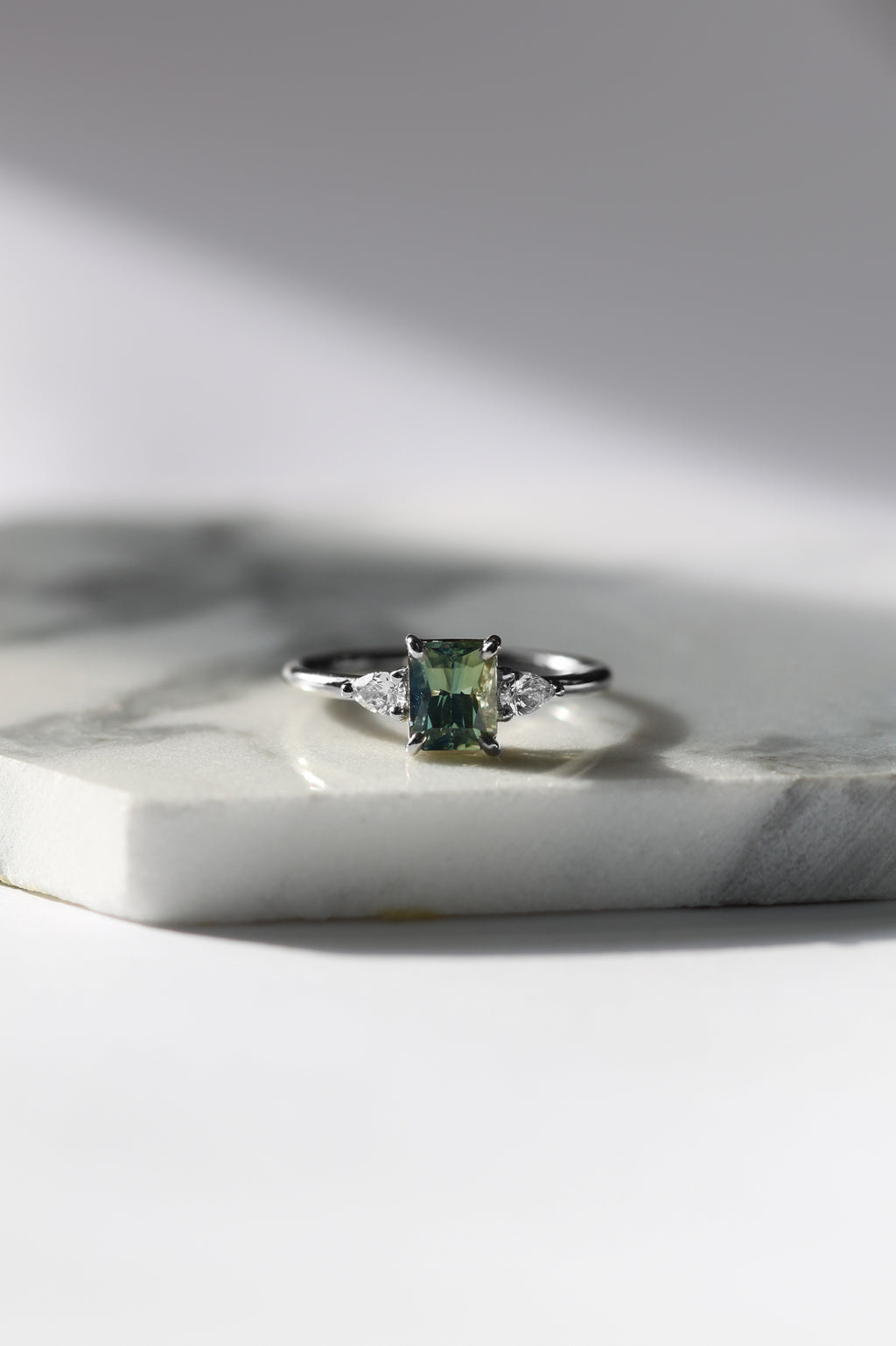 PRÊTE À PARTIR // Bague ÉDEN - Saphir Madagascar 1,17ct