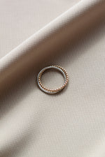 2 tones interlocking ring