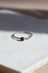 Bague torsadée + spinelle noir // Argent