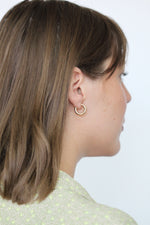EXCLUSIVITÉ EN LIGNE - Boucles d'oreilles anneaux ronds // Larges // Or jaune 10K
