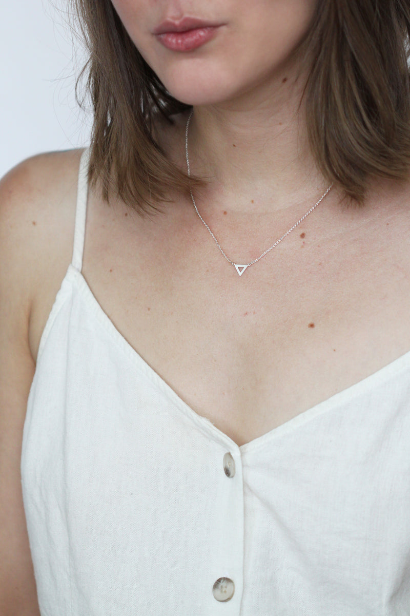 DERNIÈRE CHANCE // Collier triangle // Argent