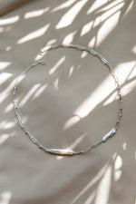 DERNIERS EXEMPLAIRES // Collier chaîne ''paper clip'' + perles Biwa // Argent