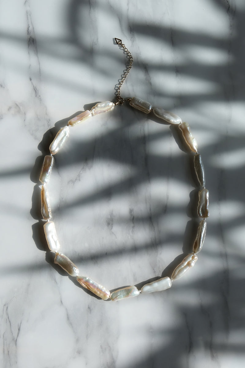 Collier de perles Biwa rectangles