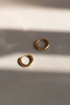 Huggies earrings // 15 mm Gold