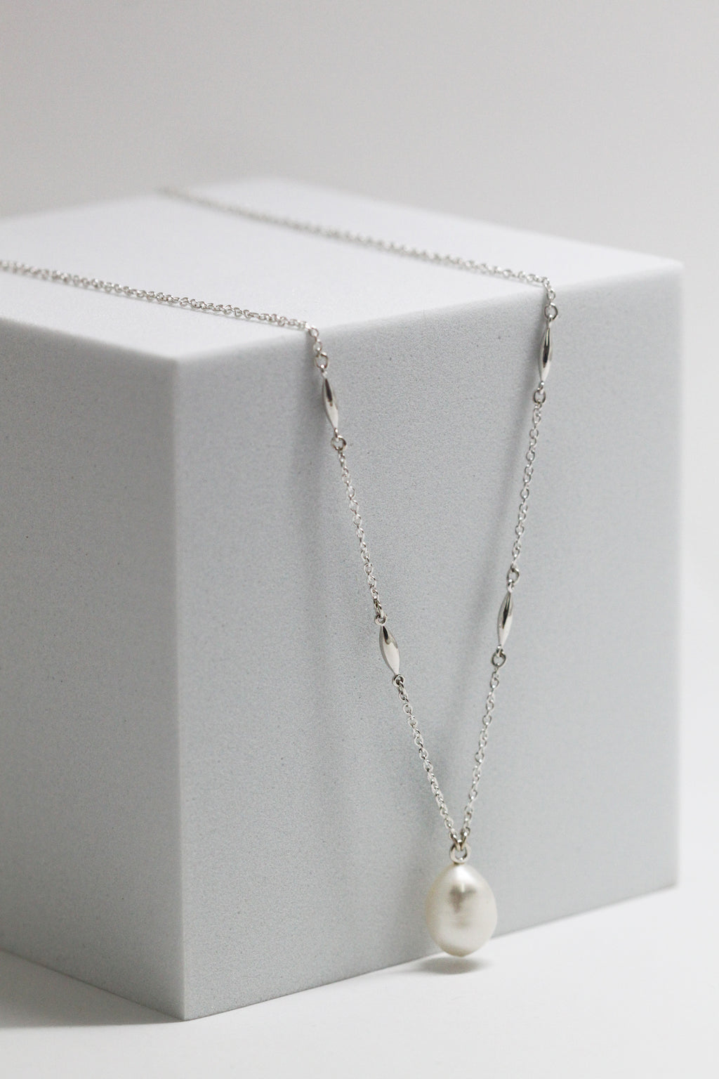 LAST CHANCE // Marquise necklace // Silver + Baroque pearl