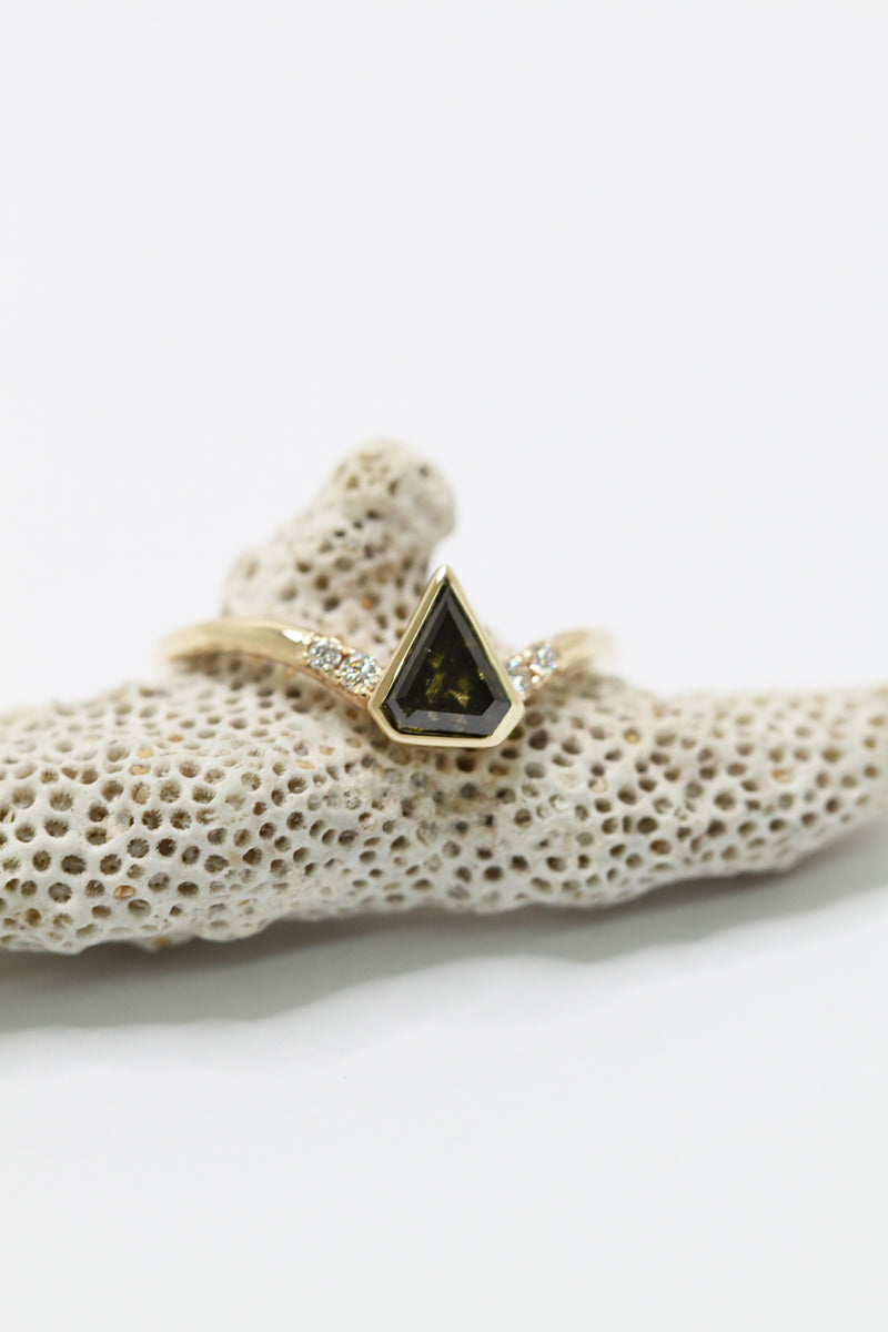 DERNIÈRE CHANCE // Bague diamant olive