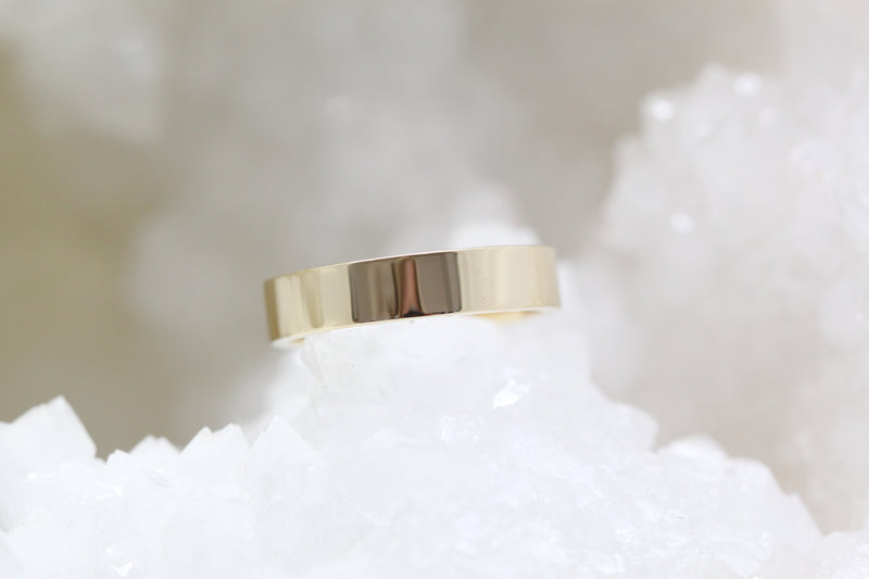 Jonc ELLIOT // 5 mm // Or 14K