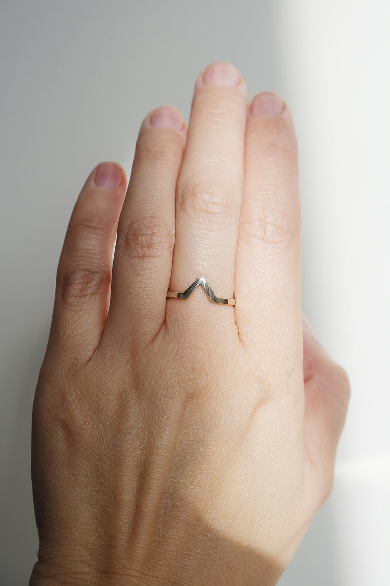 LAST CHANCE // Pointed ring