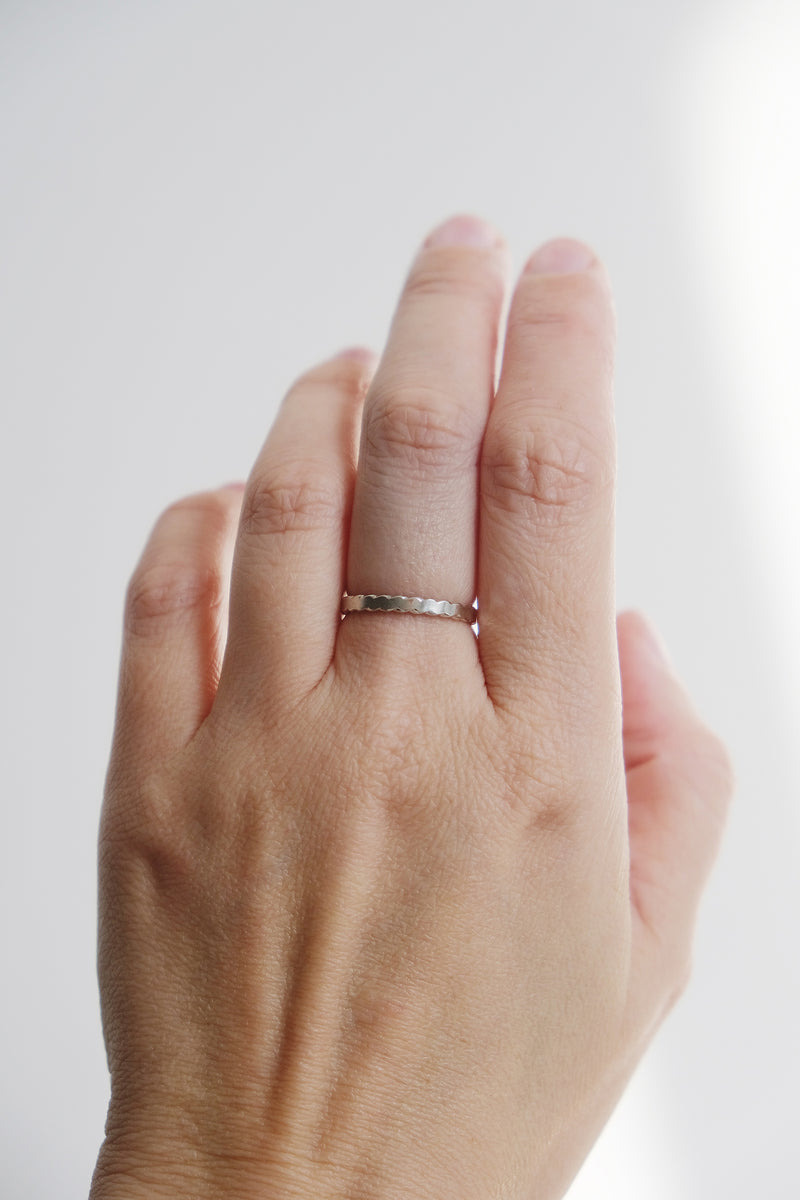 ÉCHANTILLON // Bague ourlet 2,5 mm // Argent