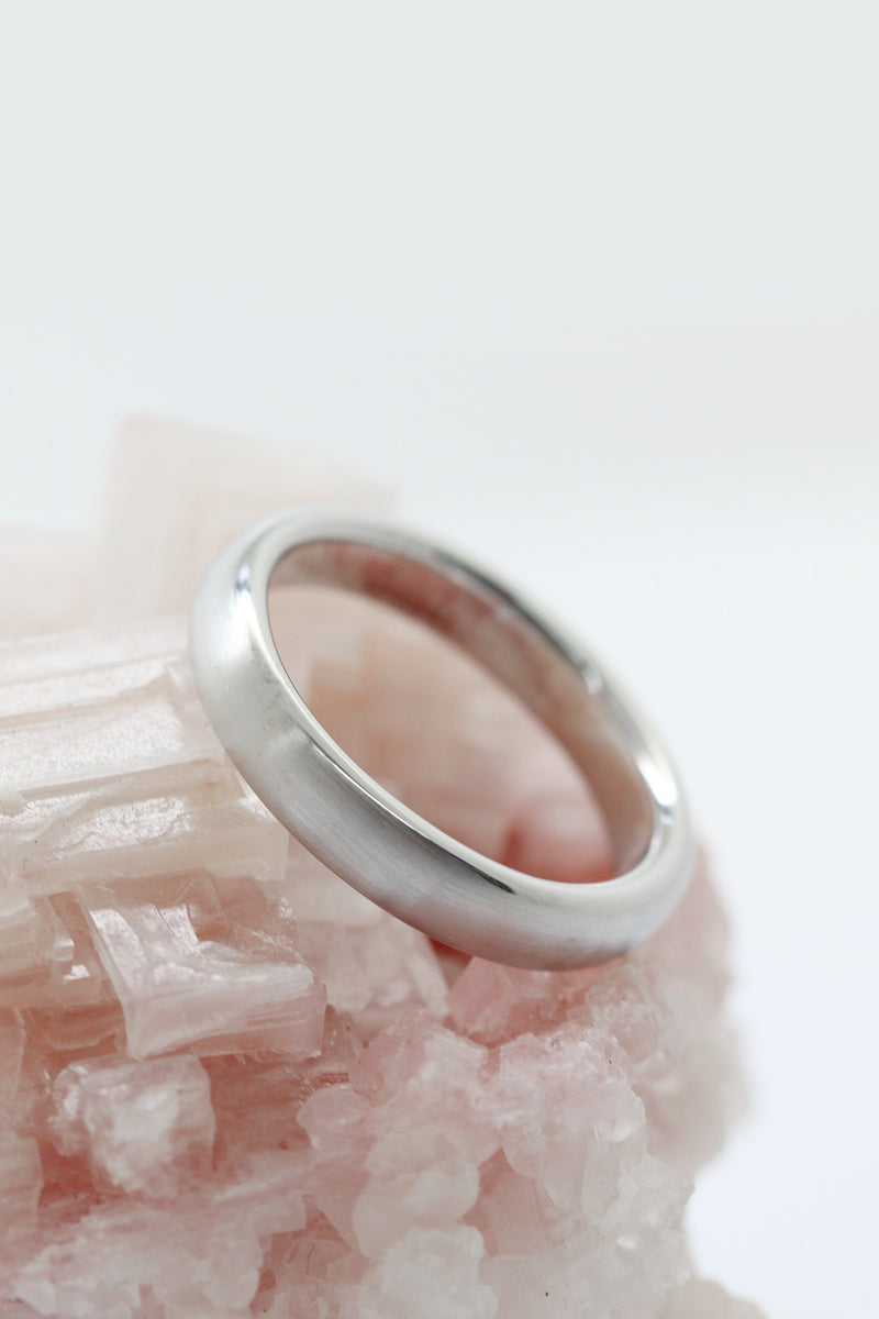 Jonc THÉO // 4 mm // Or 14K
